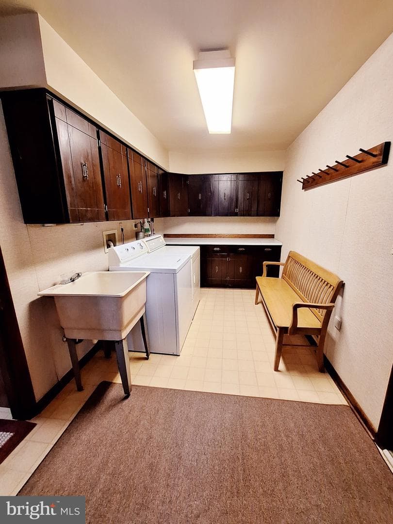 603 E Wheel Road photo 32