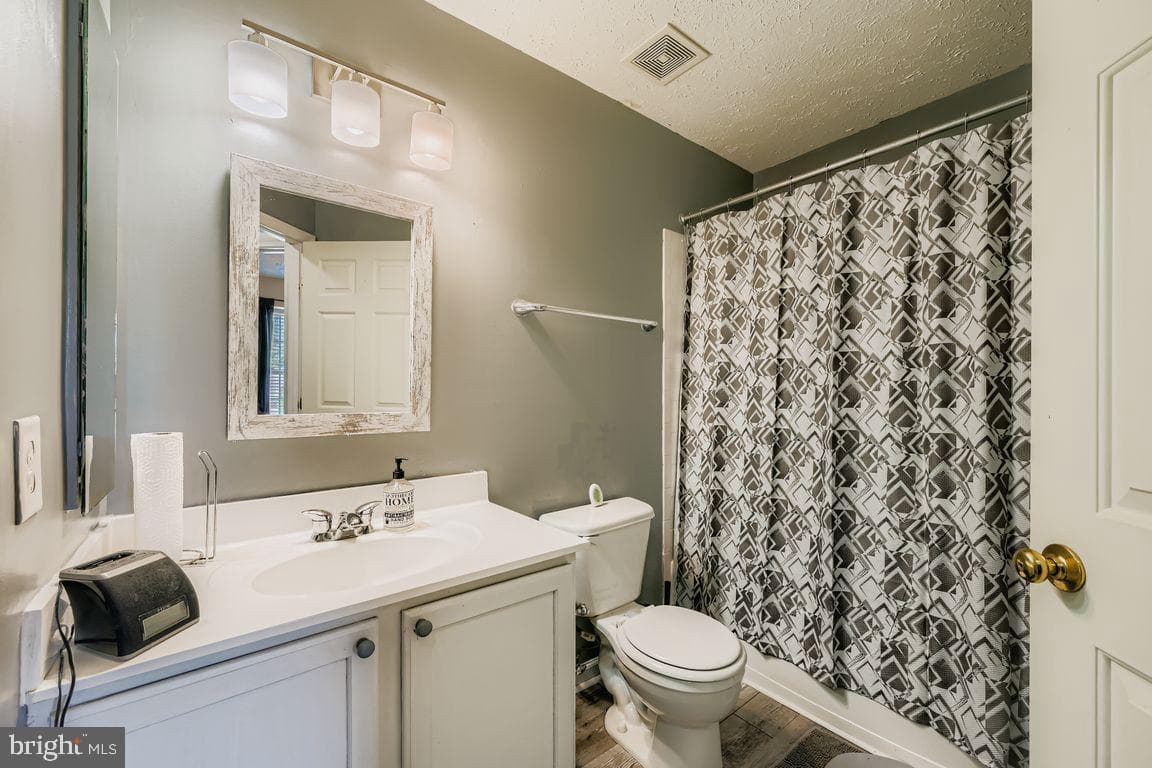 4901 Paper Bark Road photo 20