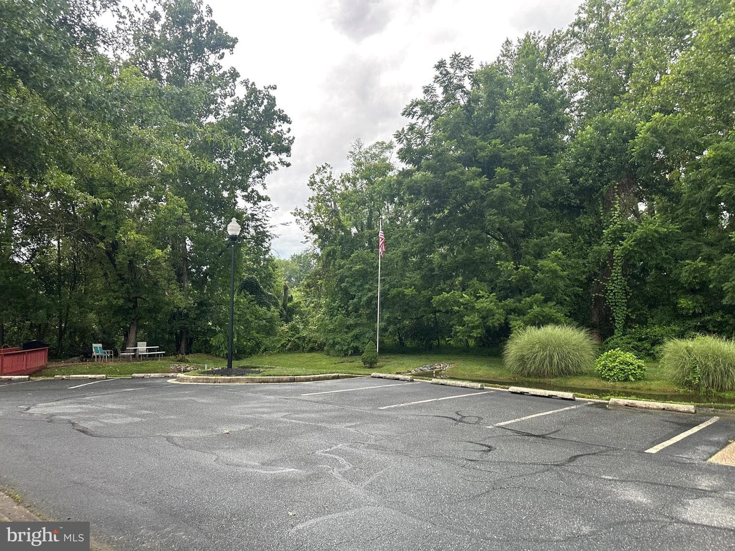 610 Moores Mill Road #E photo 58