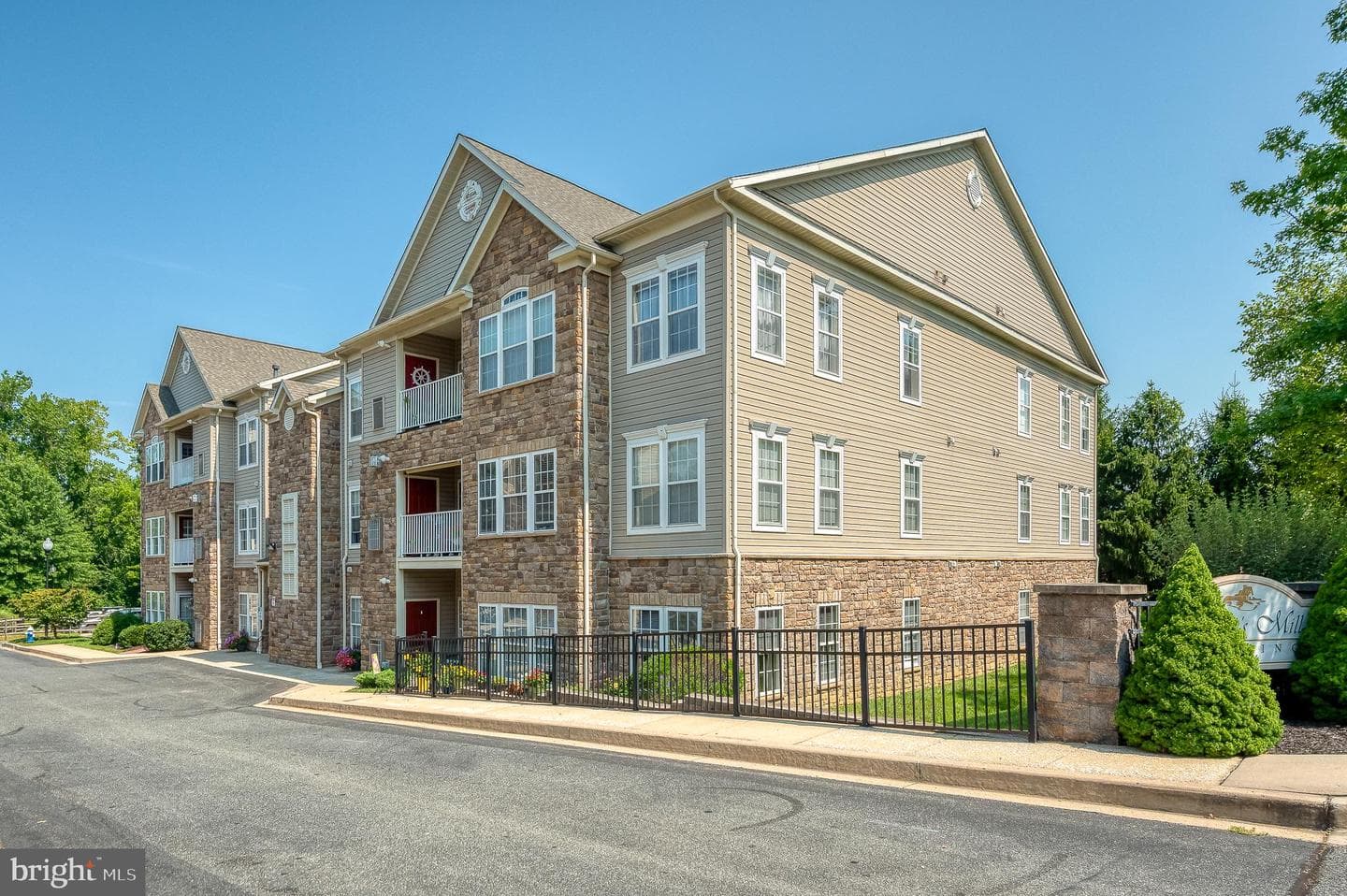 610 Moores Mill Road #E photo 59