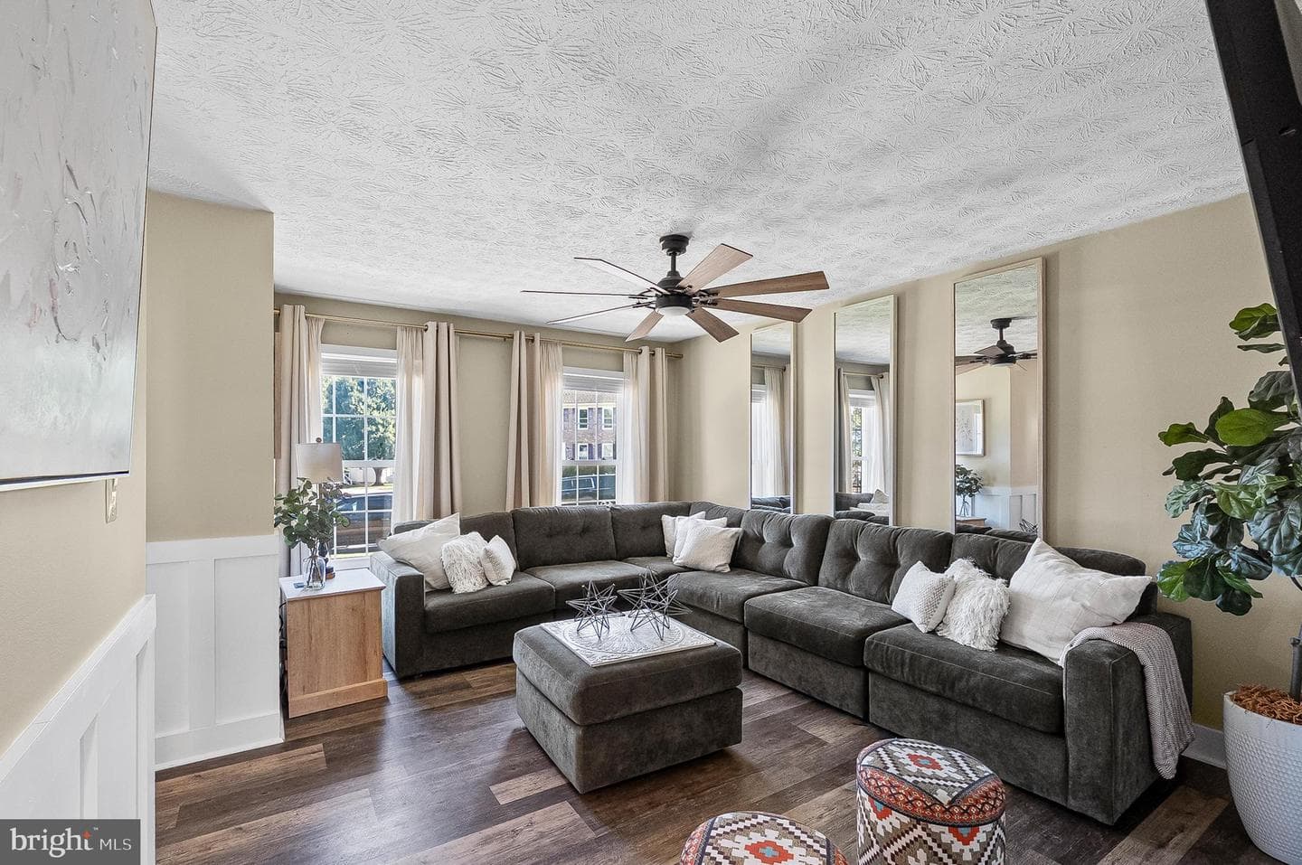 900 Clymer Court photo 22