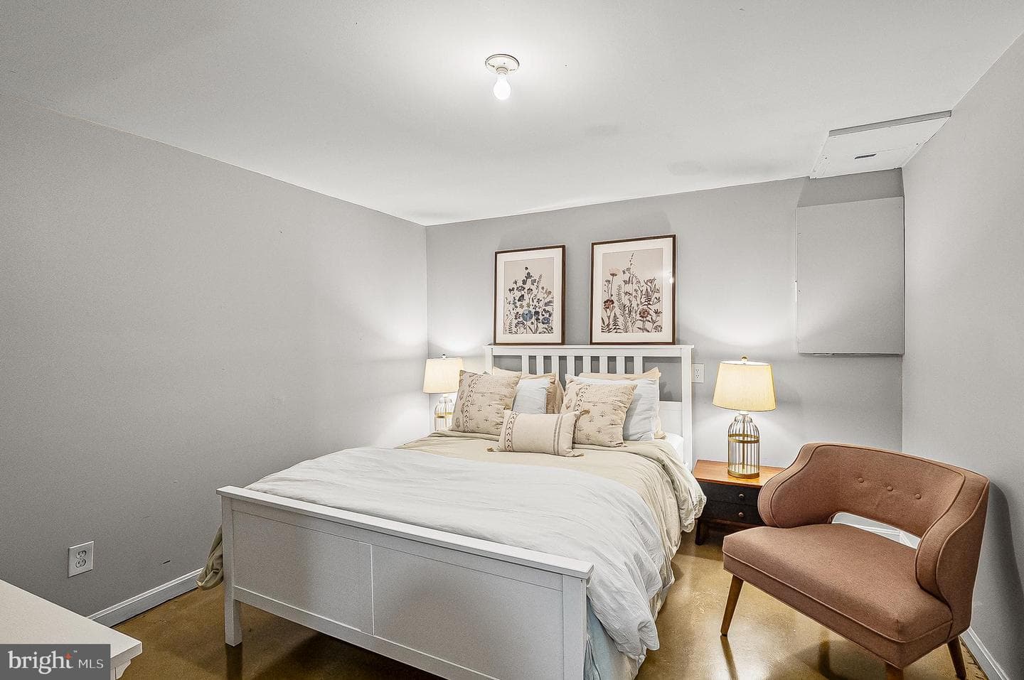 900 Clymer Court photo 40