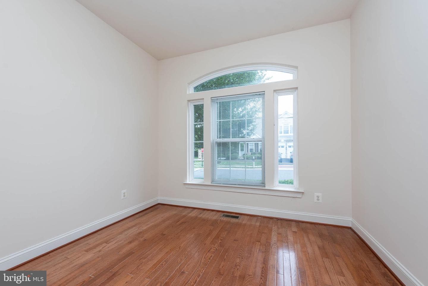 200 Smarty Jones Terrace photo 5