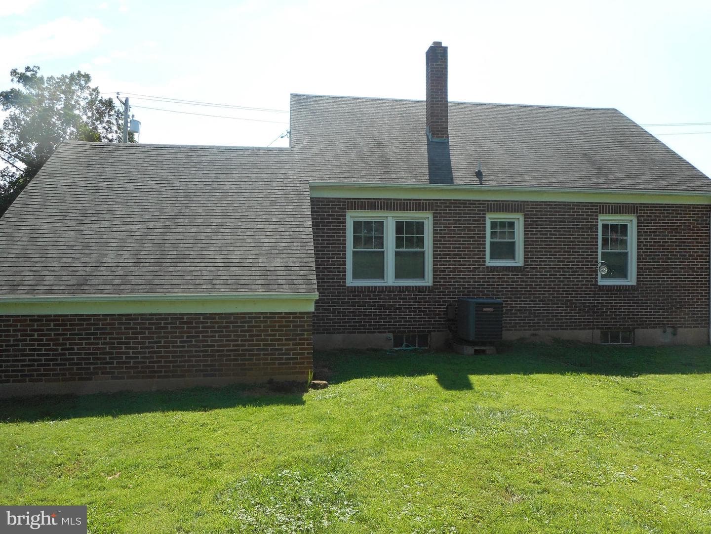 1030 Main Street photo 10