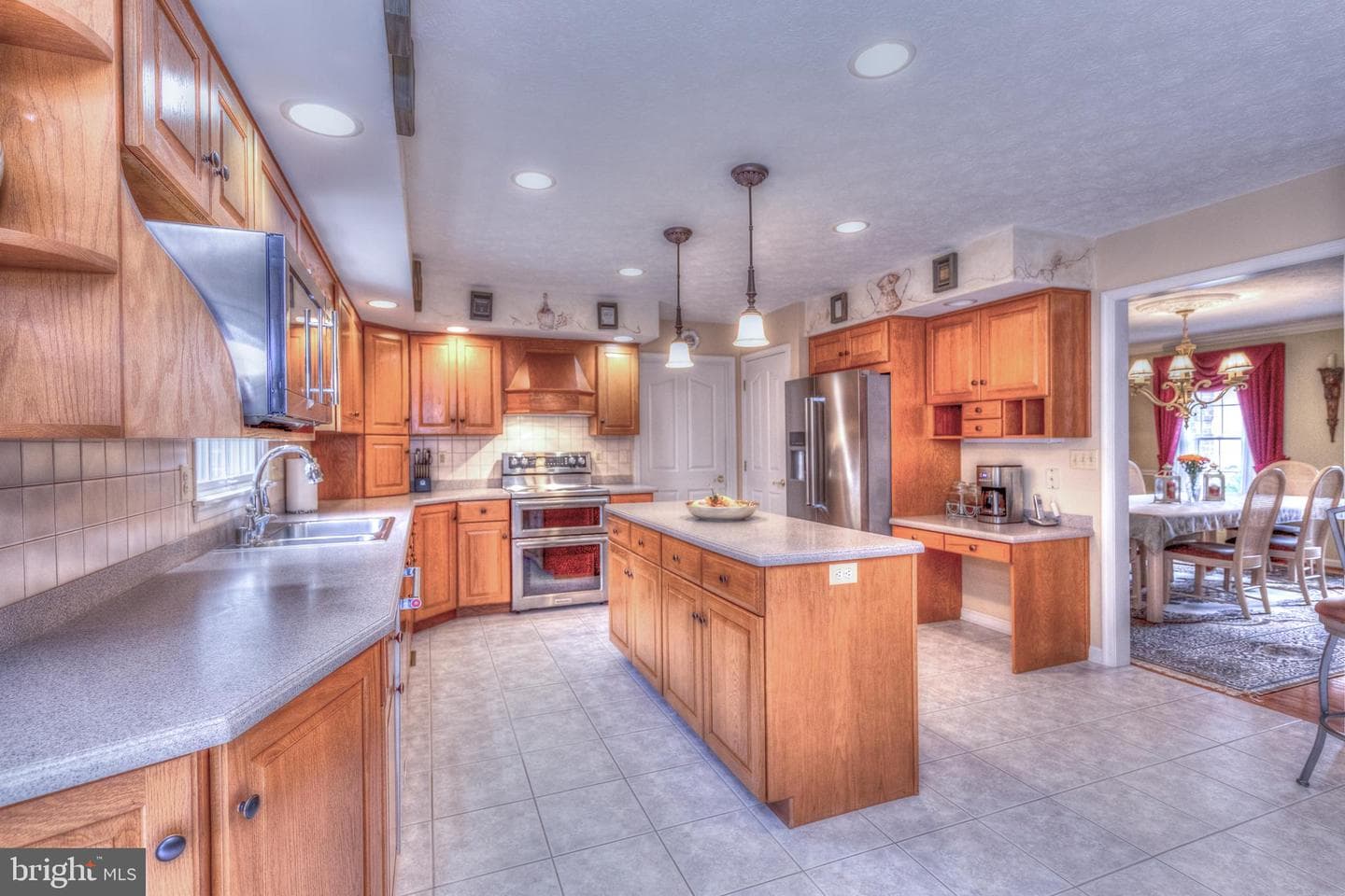 1505 Huntfield Way photo 12