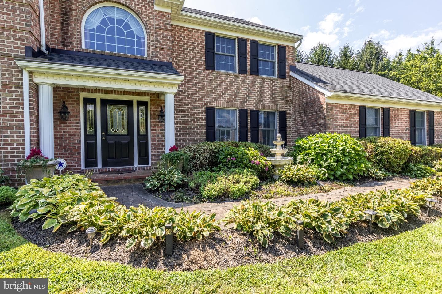 1505 Huntfield Way photo 4