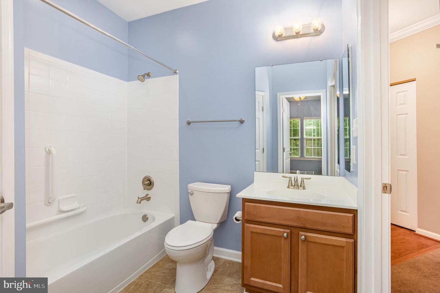 261 Beckenham Circle #204 photo 20