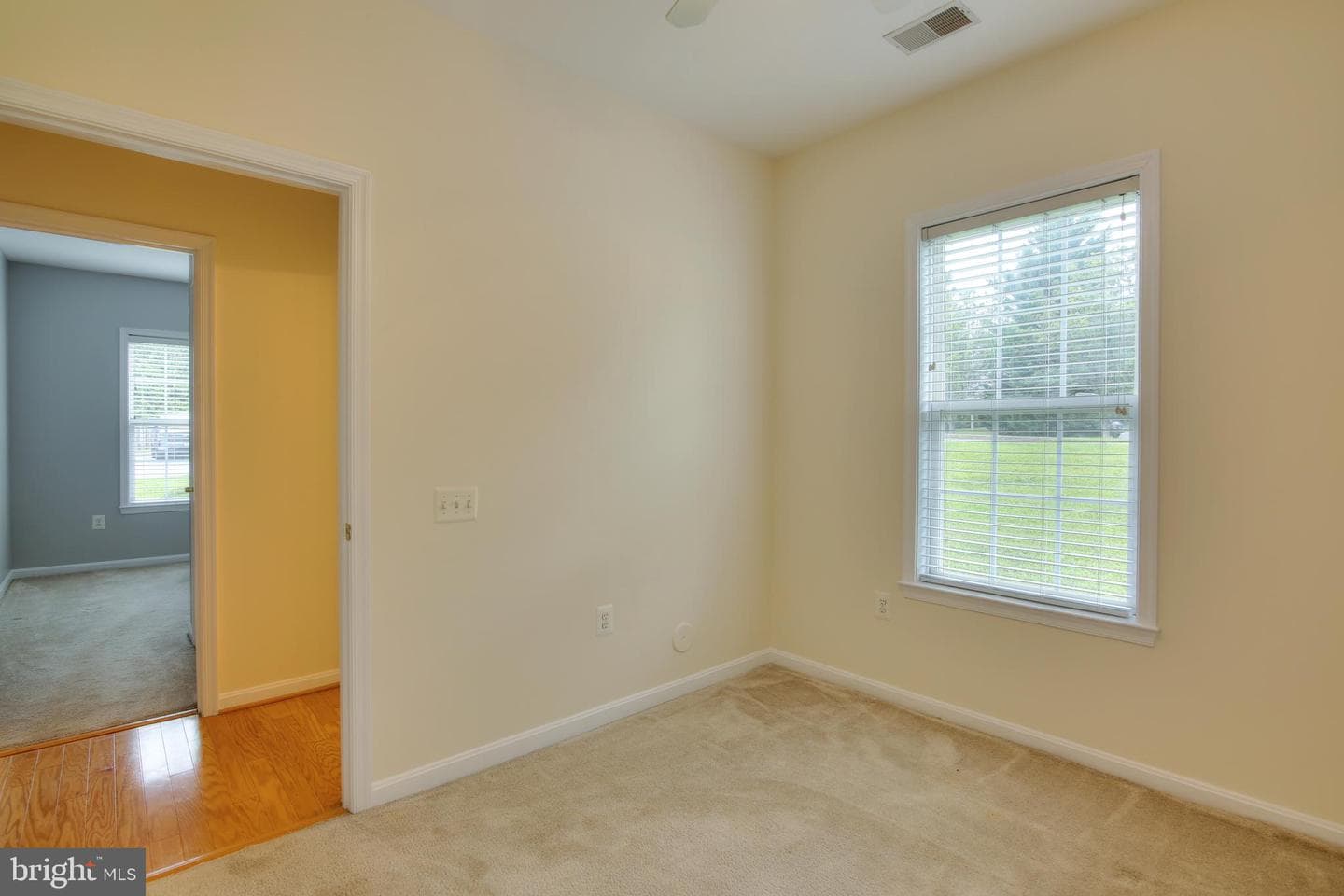502 Lloyd Place #1 photo 25