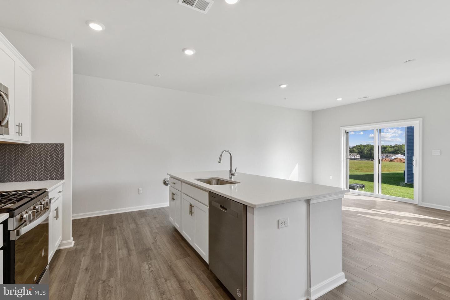 1748 Lawder Circle photo 7