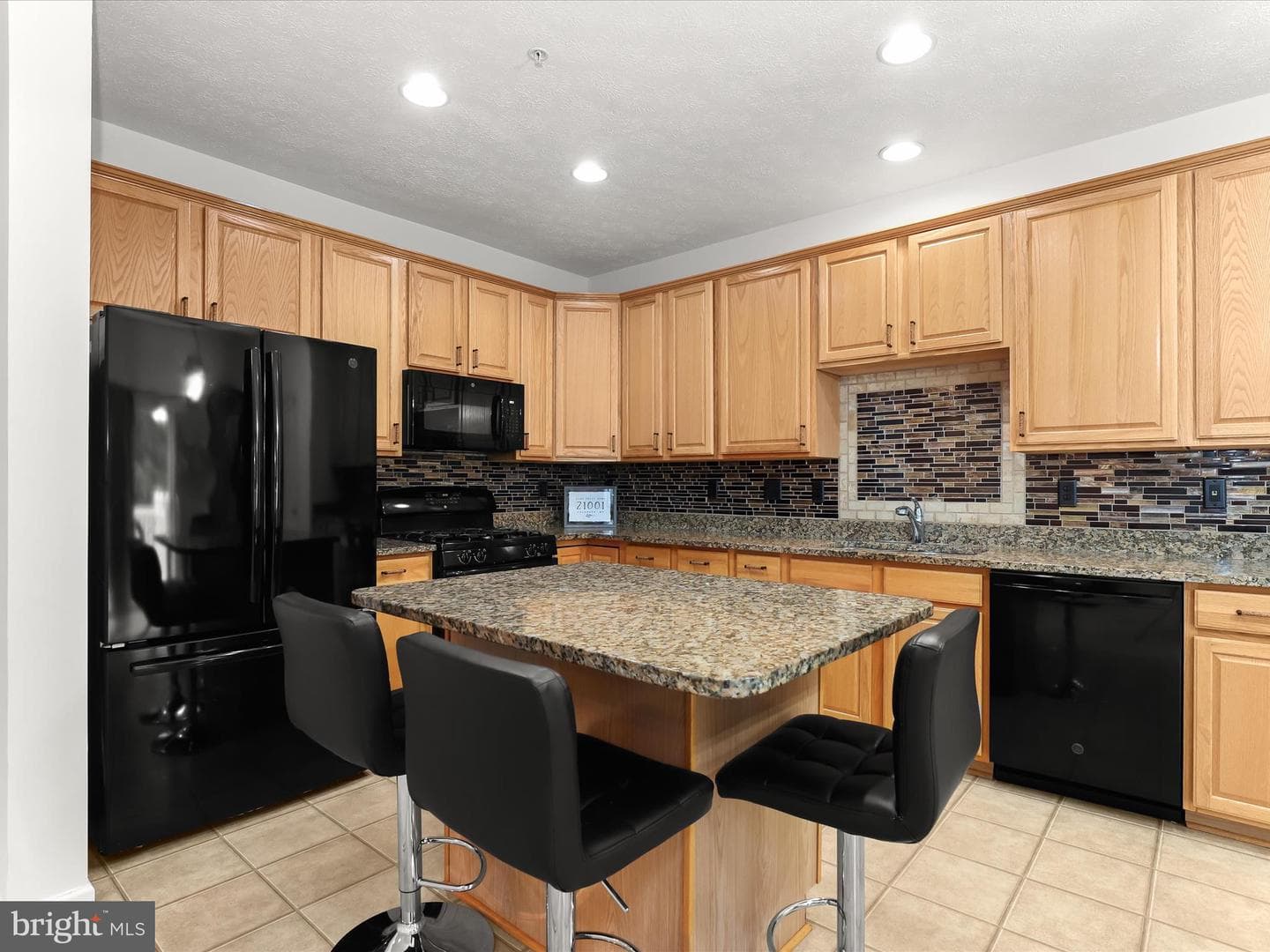 4729 Thistle Hill Drive photo 17