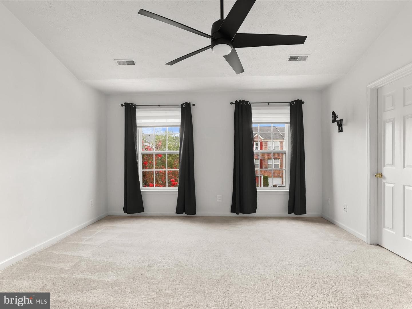 4729 Thistle Hill Drive photo 33