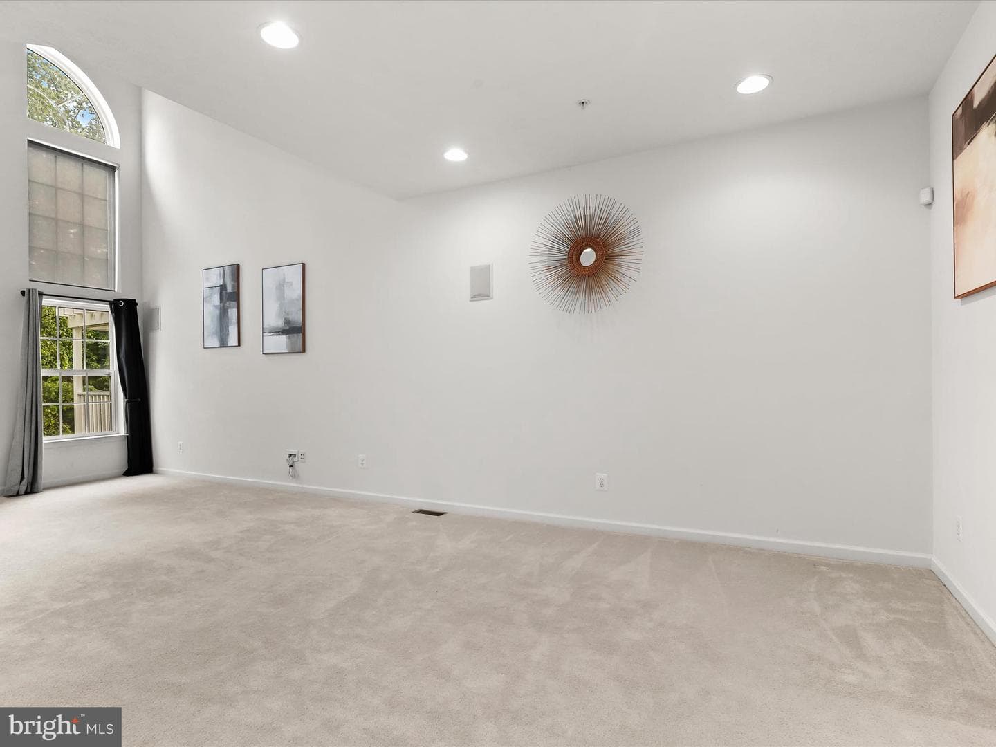 4729 Thistle Hill Drive photo 7