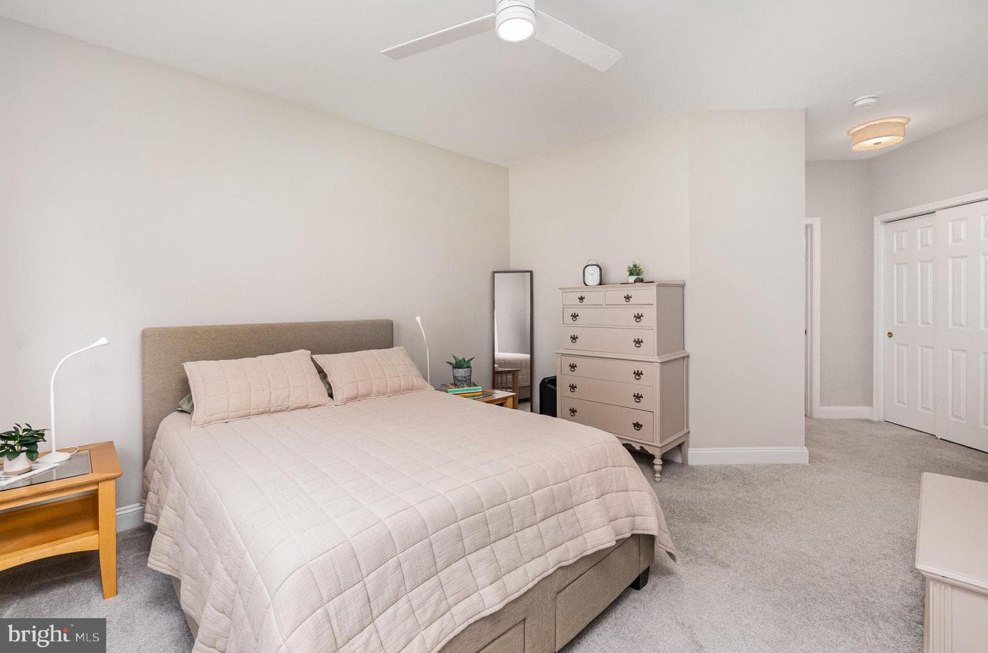303 Tiree Court #302 photo 12