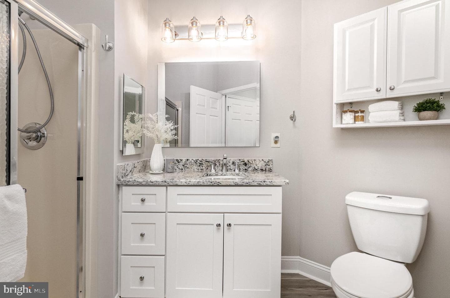 303 Tiree Court #302 photo 13