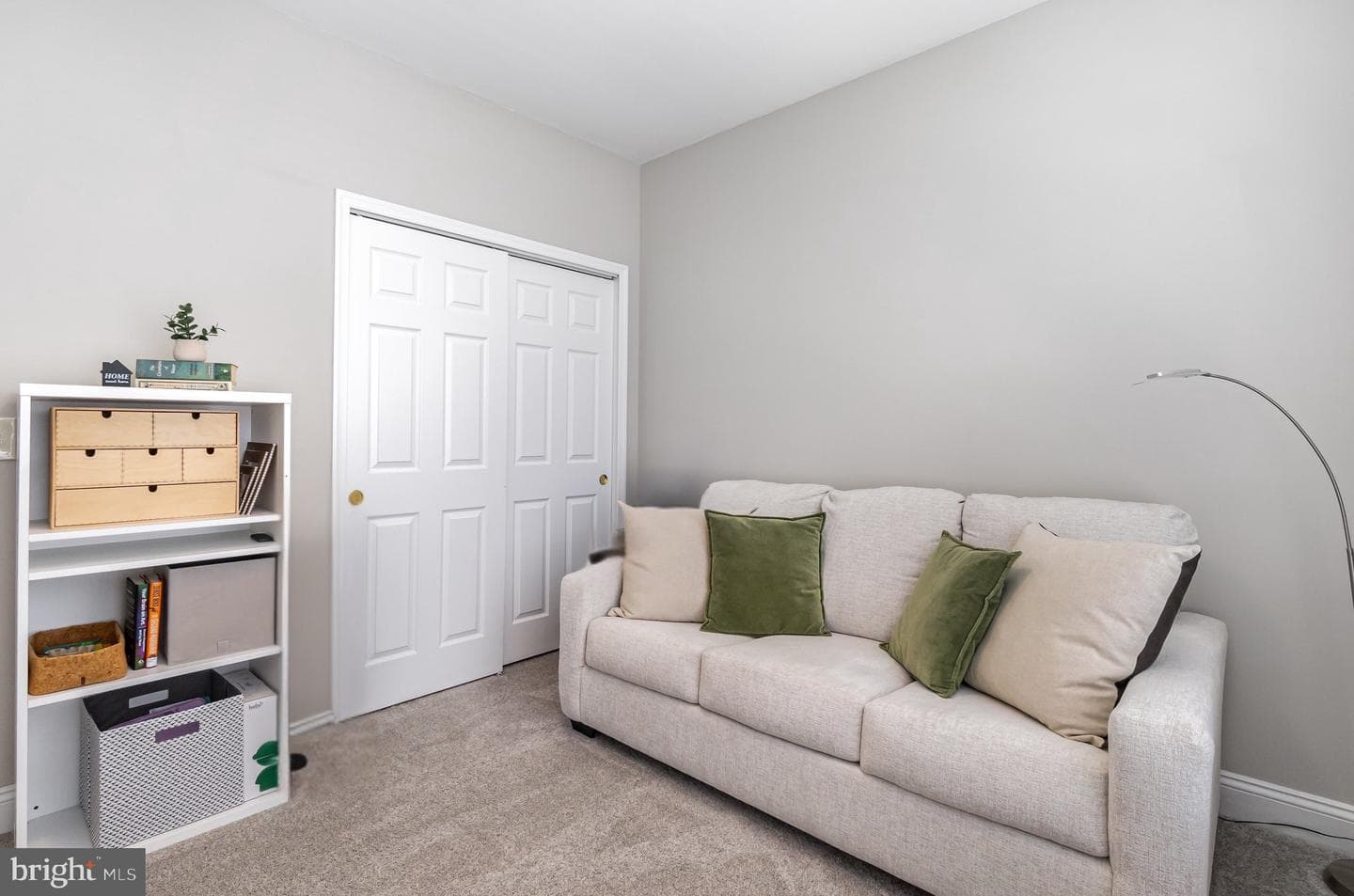 303 Tiree Court #302 photo 16