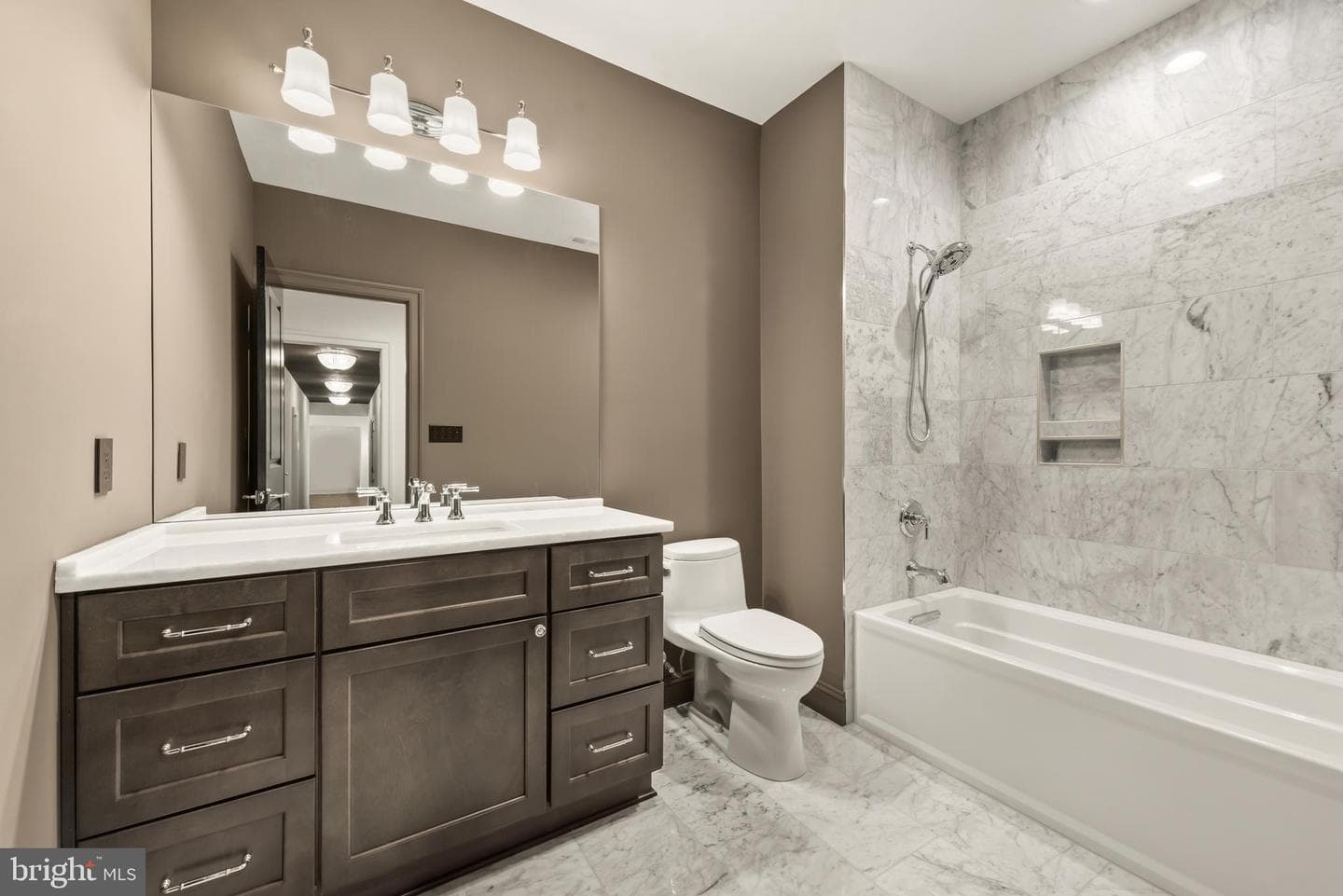 928 Fenario Circle photo 44