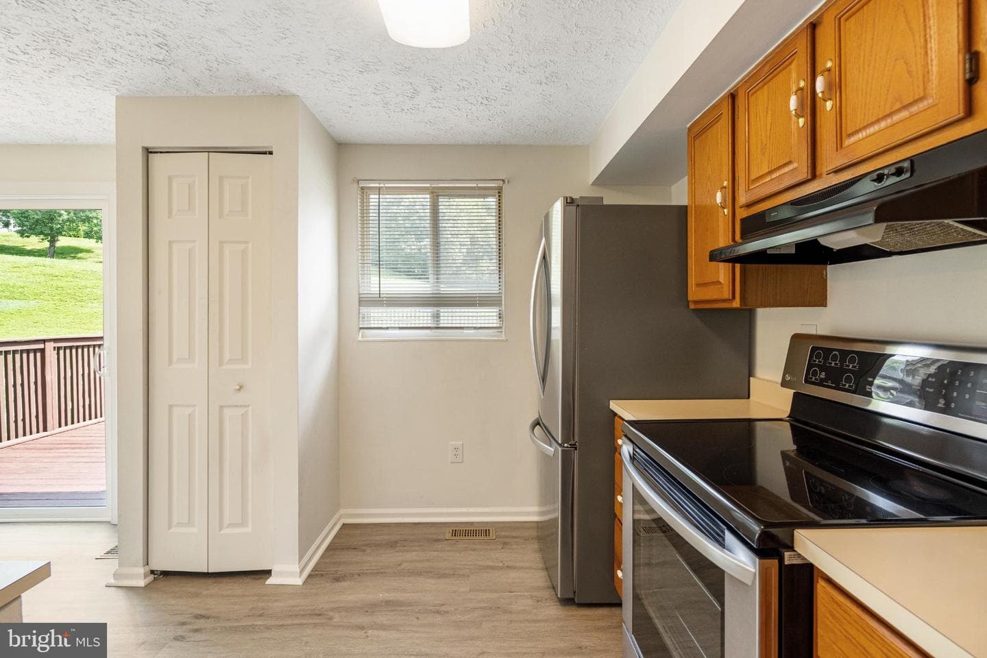 3322 Racoon Court photo 17