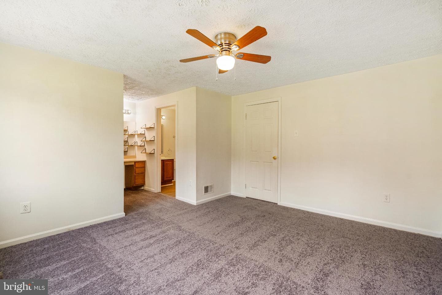 3322 Racoon Court photo 22