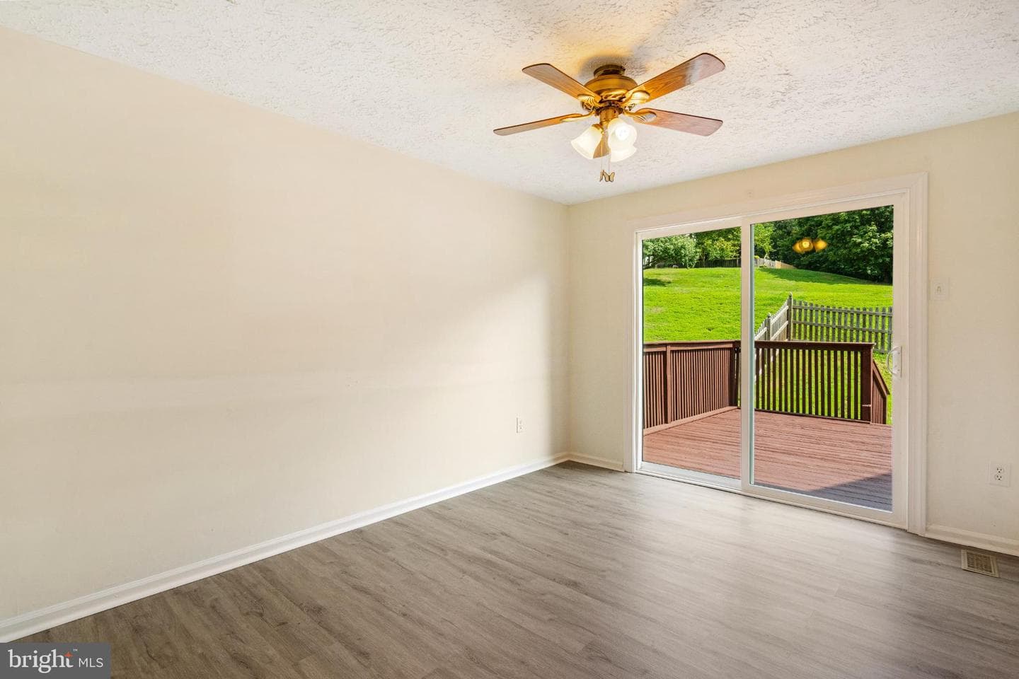 3322 Racoon Court photo 8