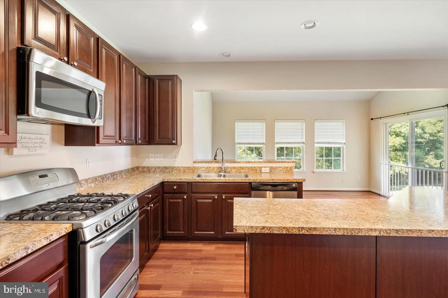 196 Brittany Drive photo 13