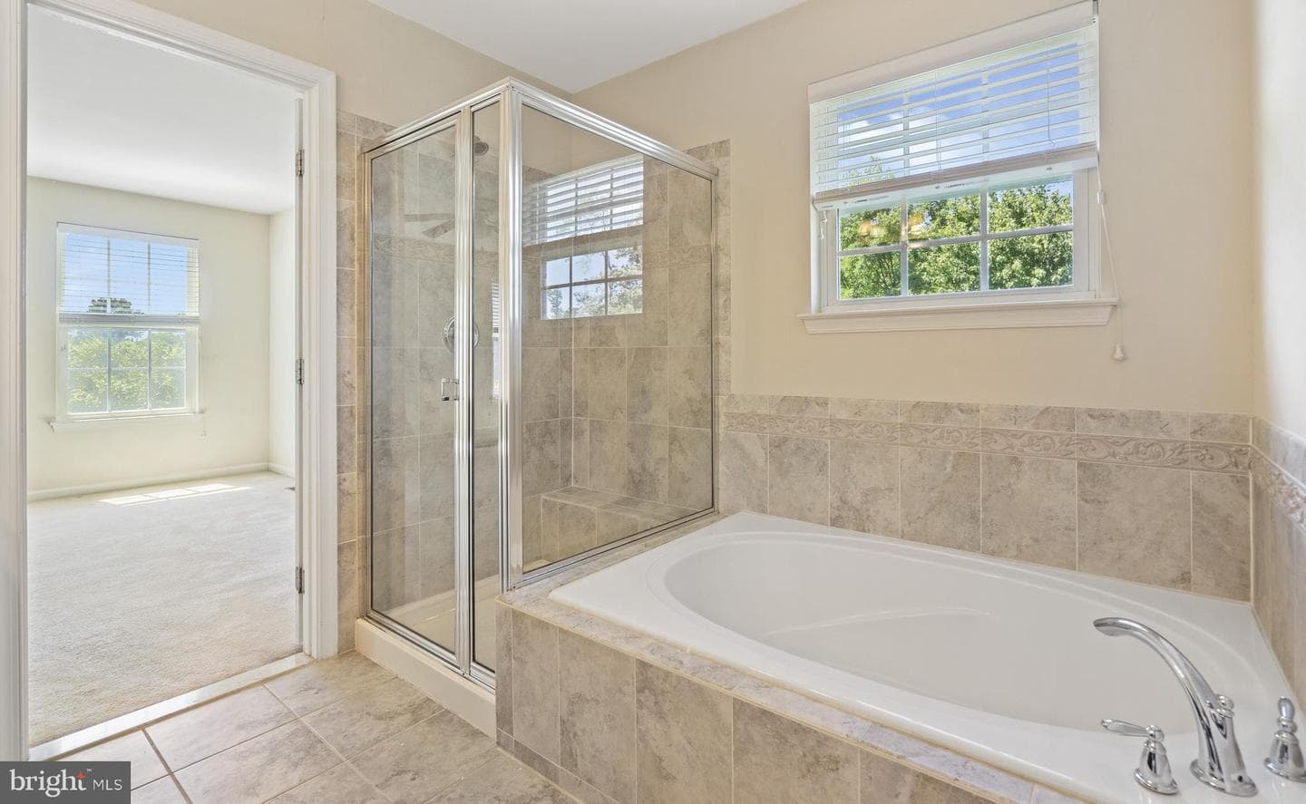 196 Brittany Drive photo 24