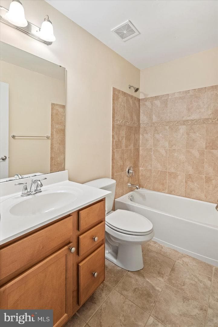 196 Brittany Drive photo 26