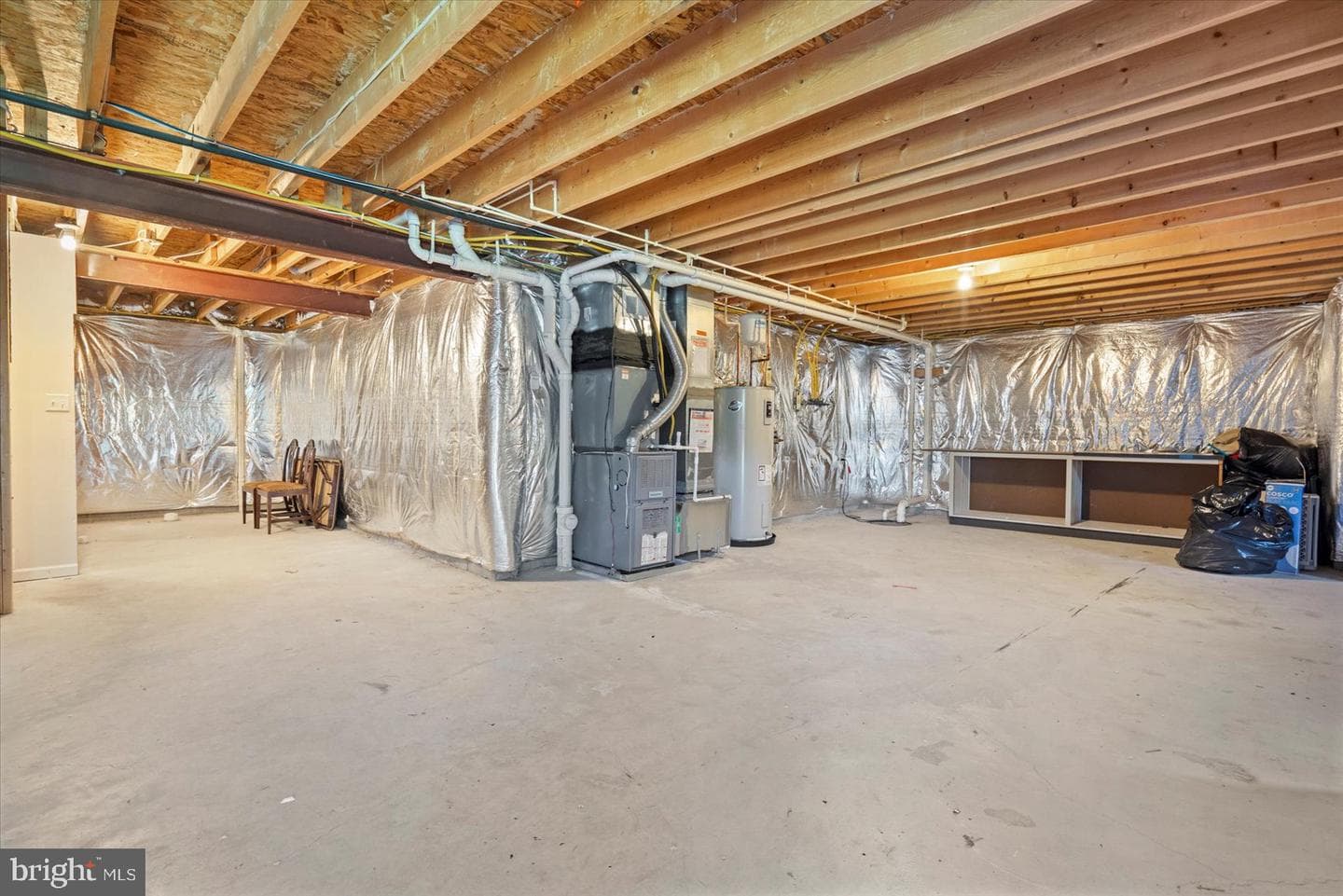 196 Brittany Drive photo 27