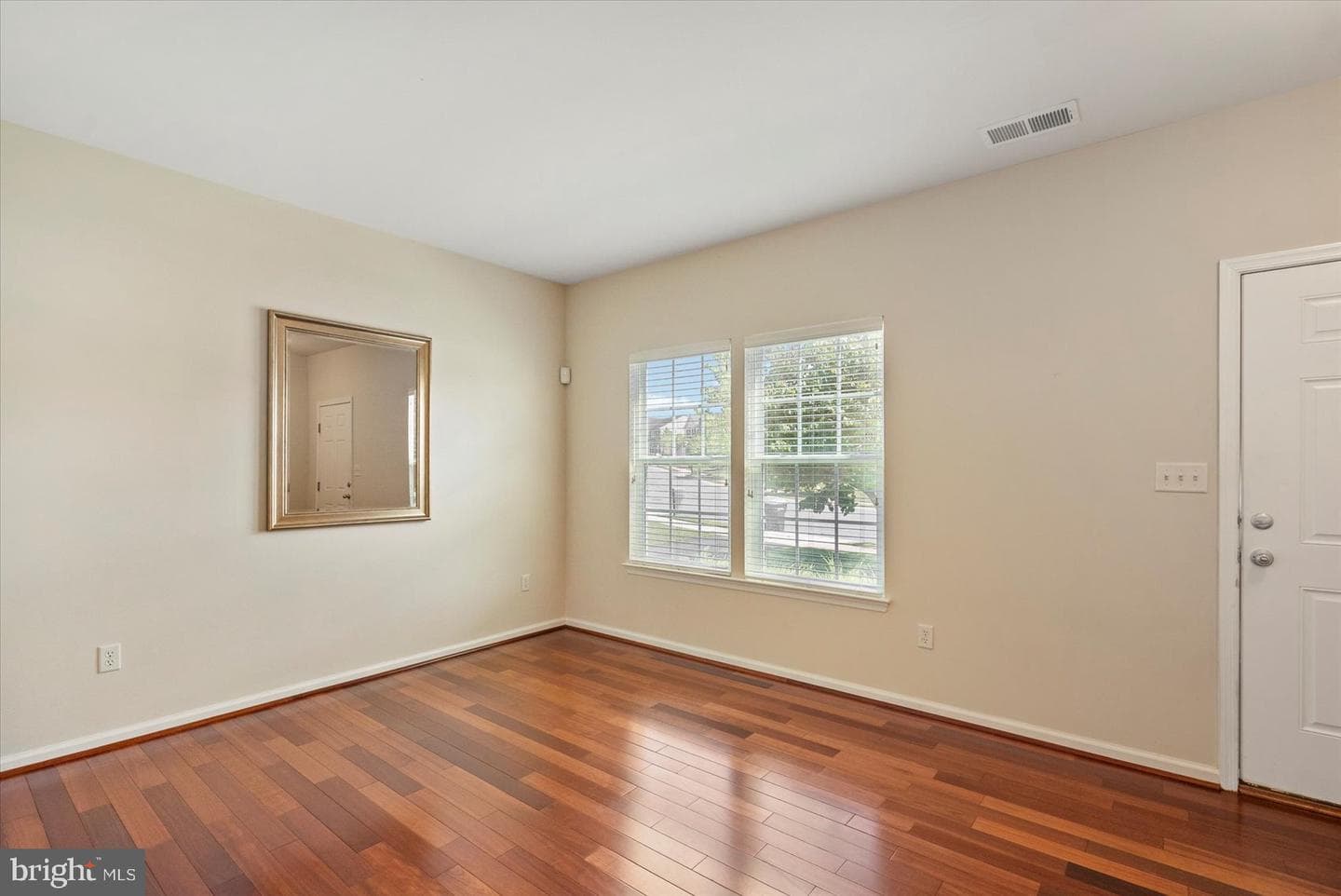 196 Brittany Drive photo 3