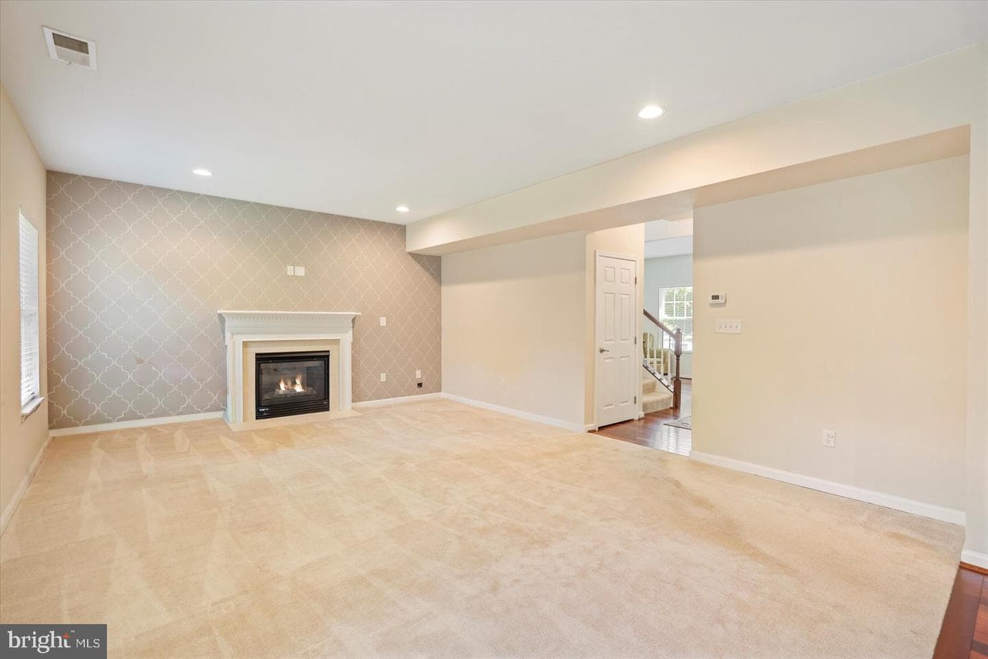 196 Brittany Drive photo 7