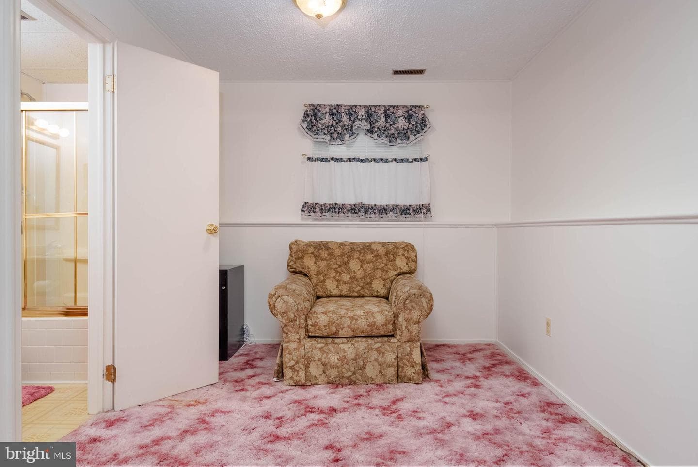 713 Cedar Crest Court photo 22