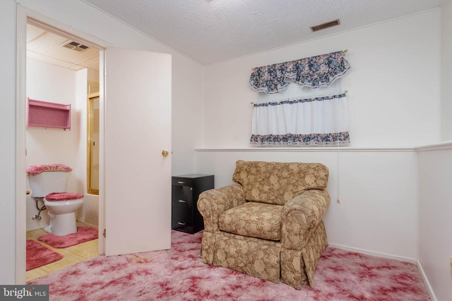 713 Cedar Crest Court photo 40