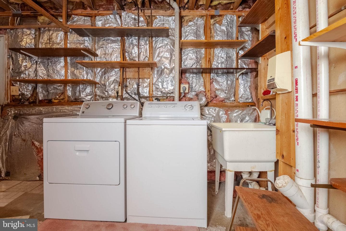 713 Cedar Crest Court photo 45