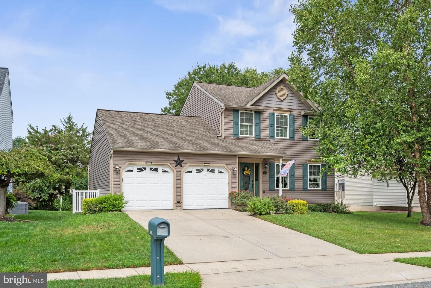 332 Ponfield Road E photo 2