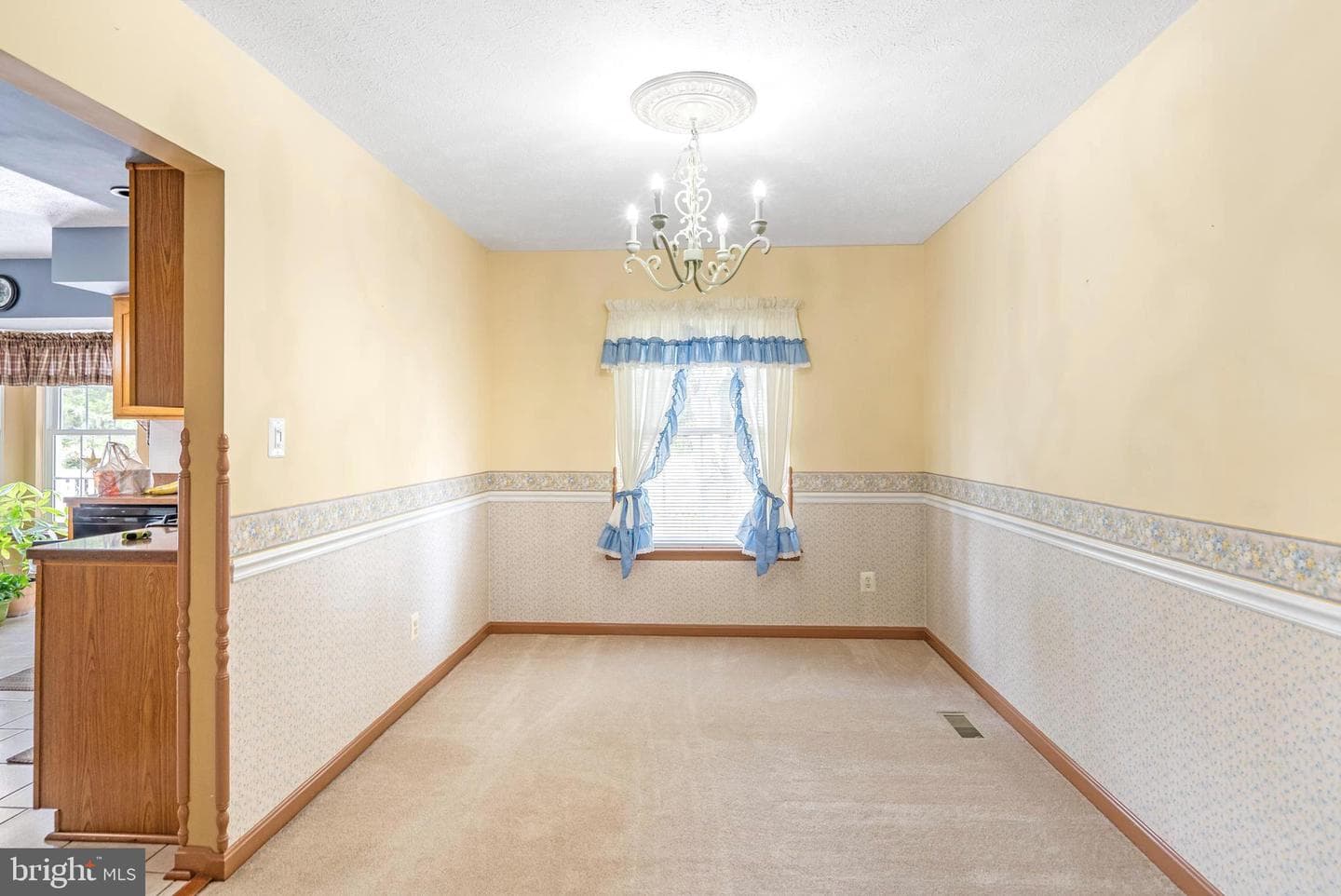 332 Ponfield Road E photo 21
