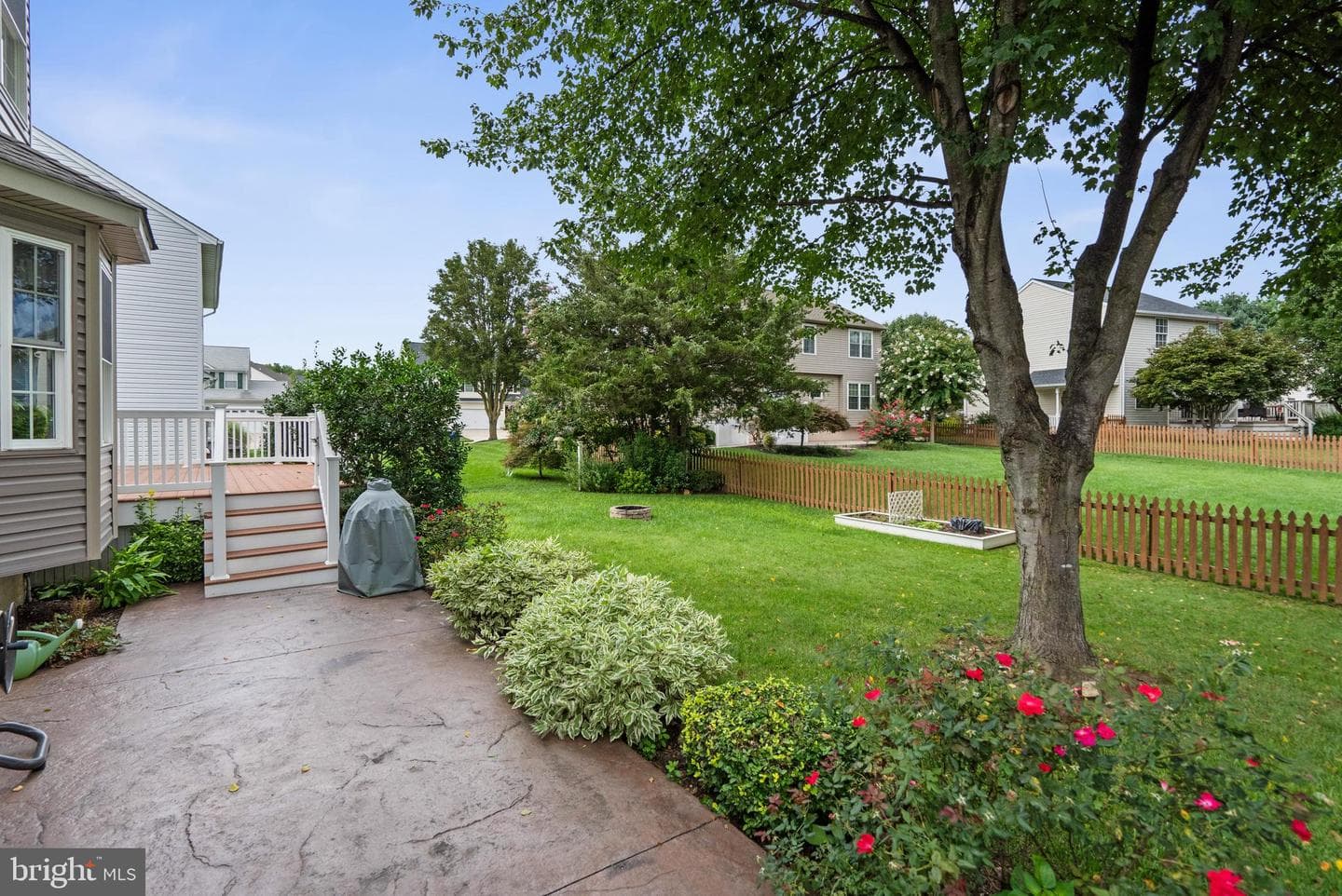 332 Ponfield Road E photo 7