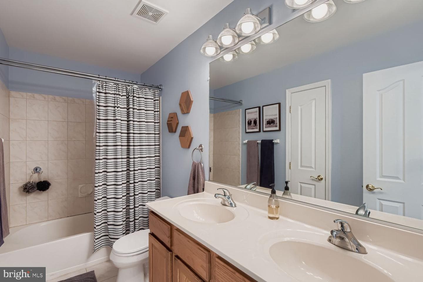 4822 Seven Trails Circle photo 20