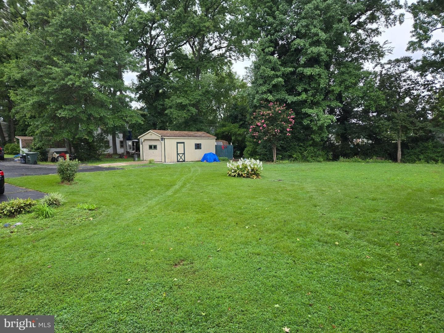 2414 Willoughby Beach Rd photo 13