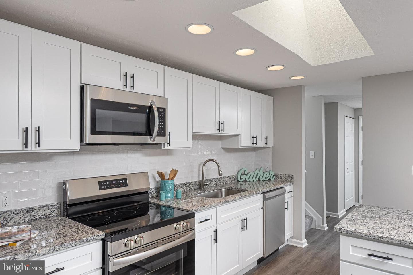 737 Shore Drive photo 21