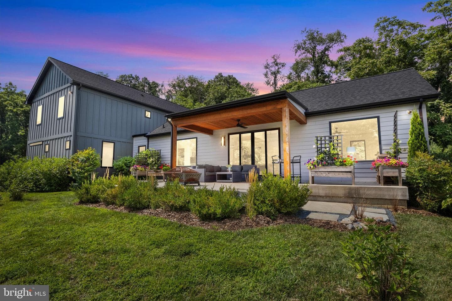 3017 Troyer Road photo 2