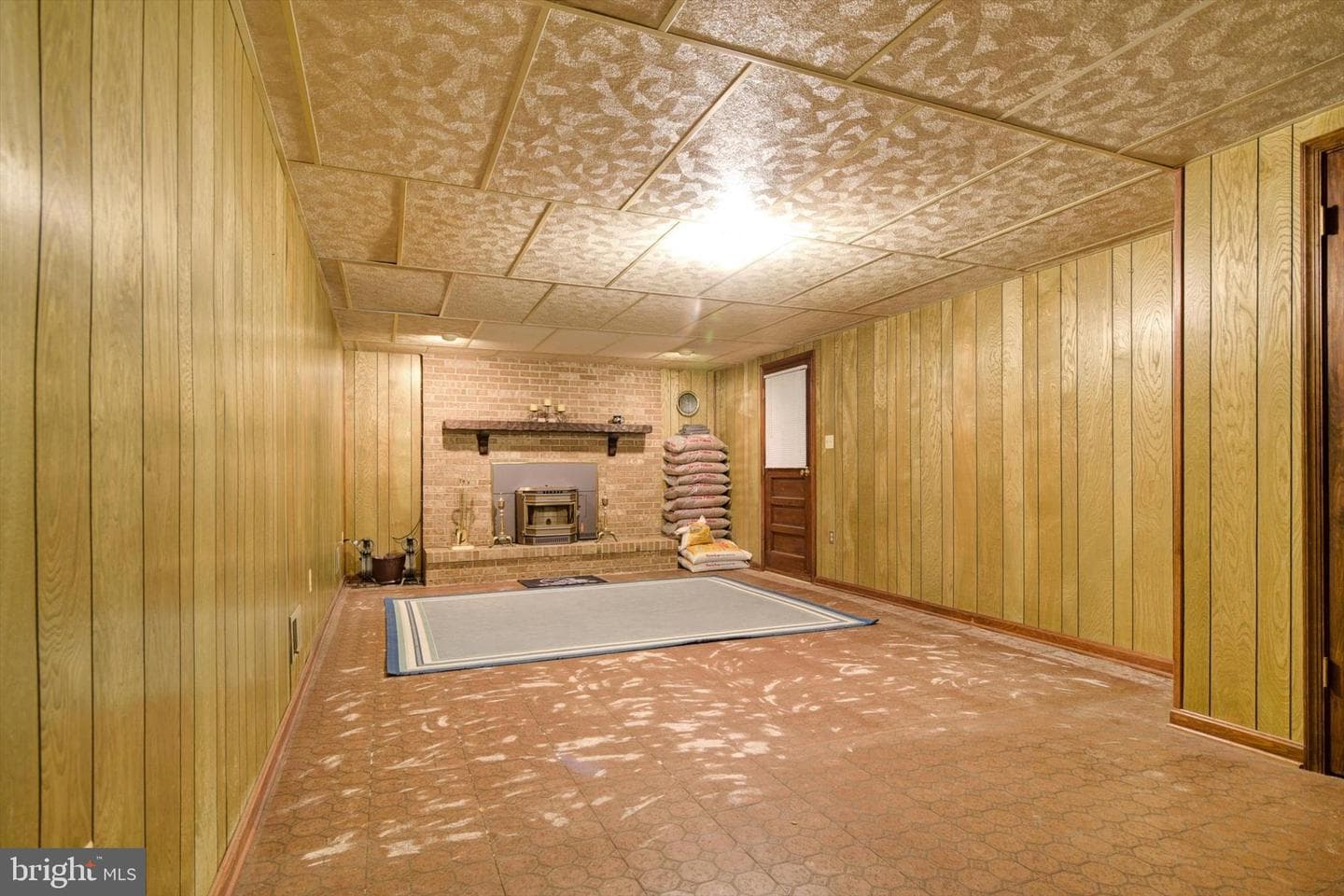 2304 Furnace Road photo 36