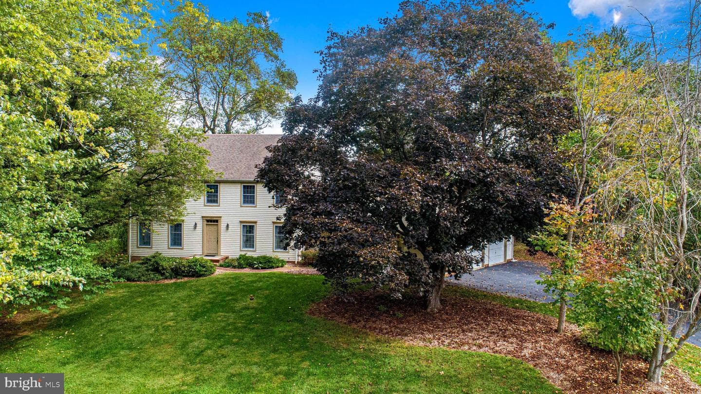 203 Goucher Way photo 2