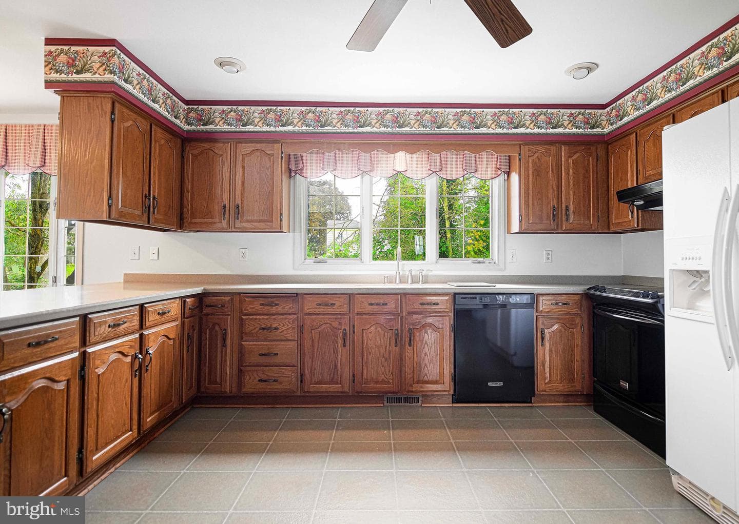 203 Goucher Way photo 24