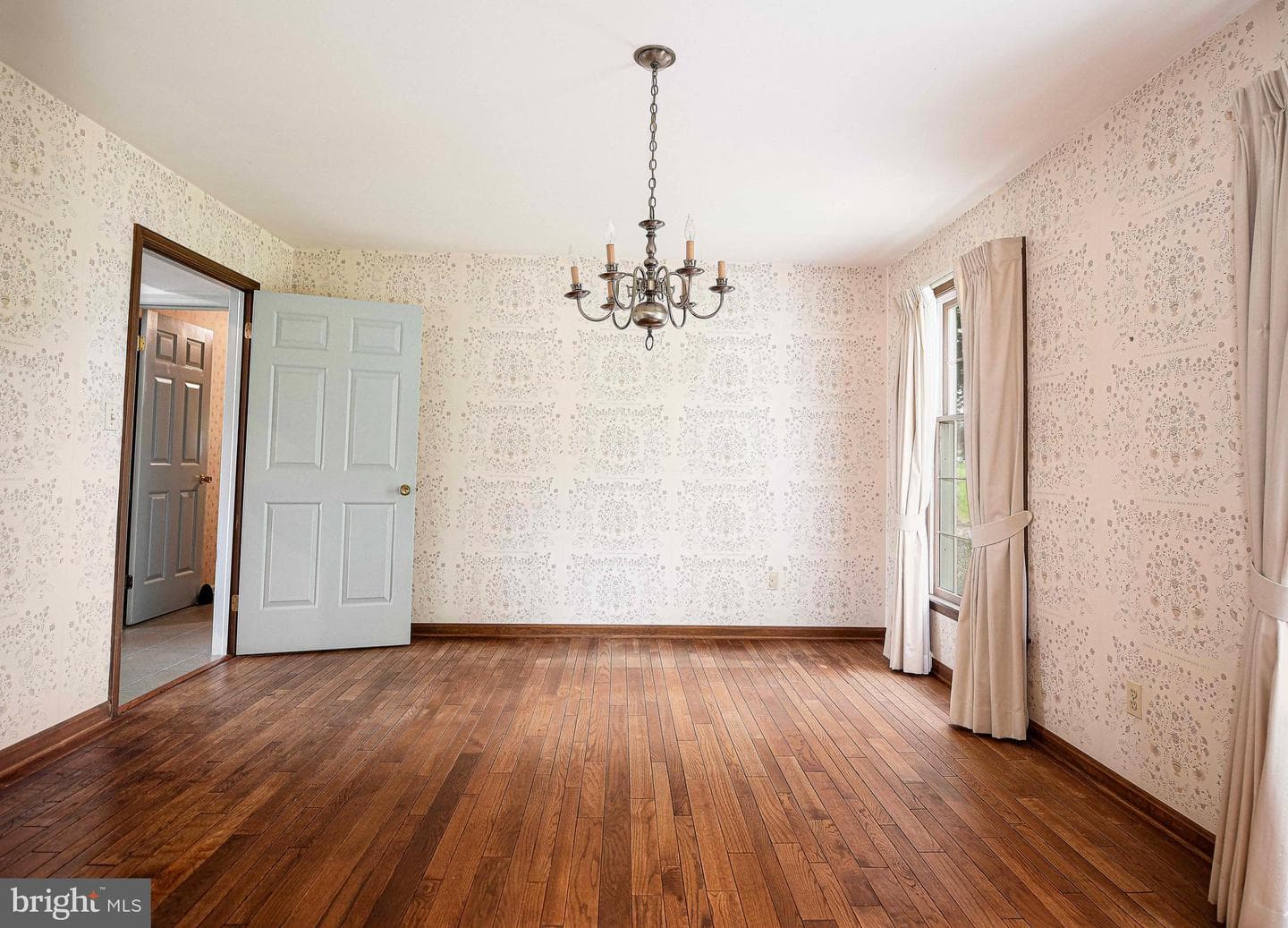 203 Goucher Way photo 29