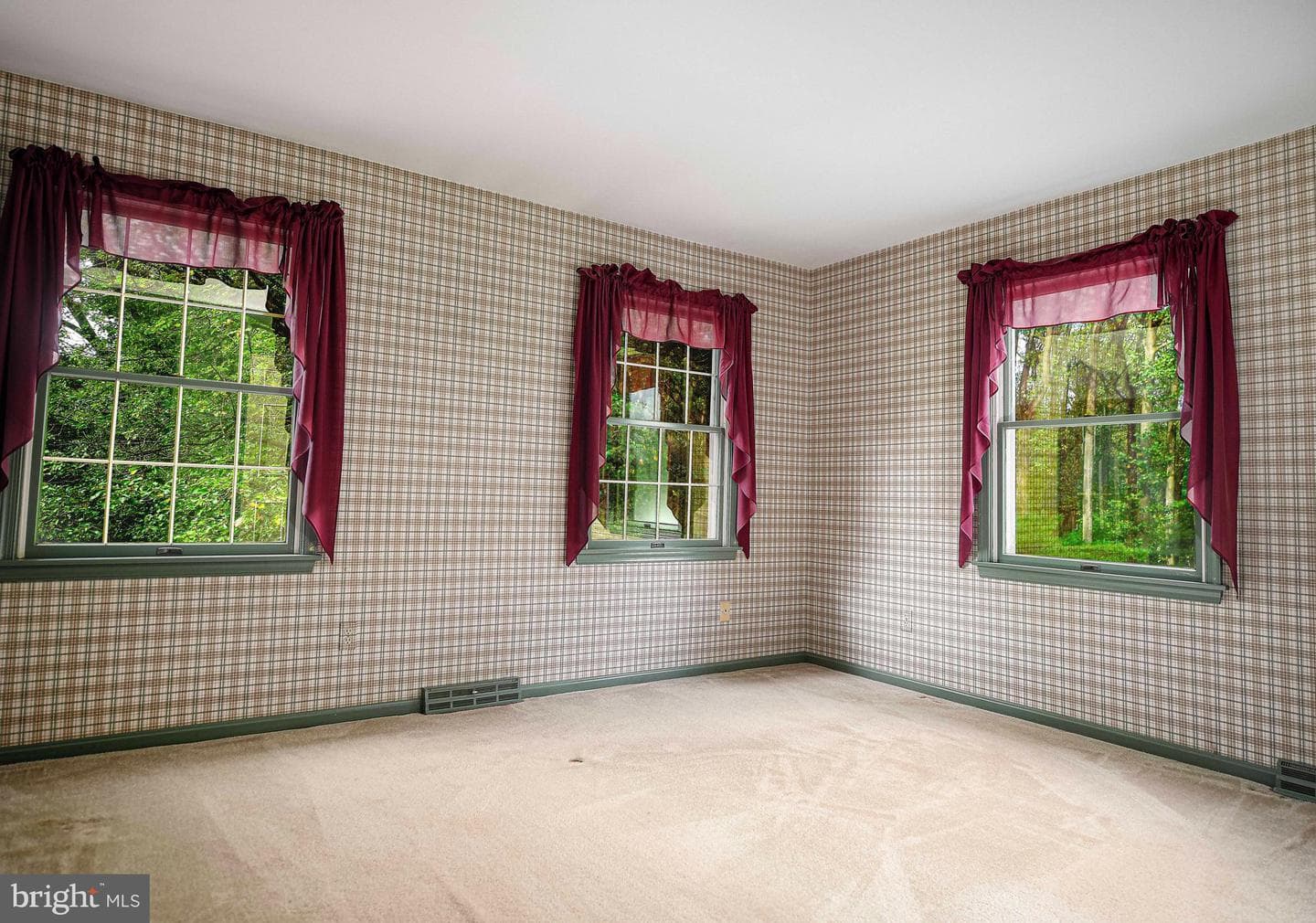 203 Goucher Way photo 32