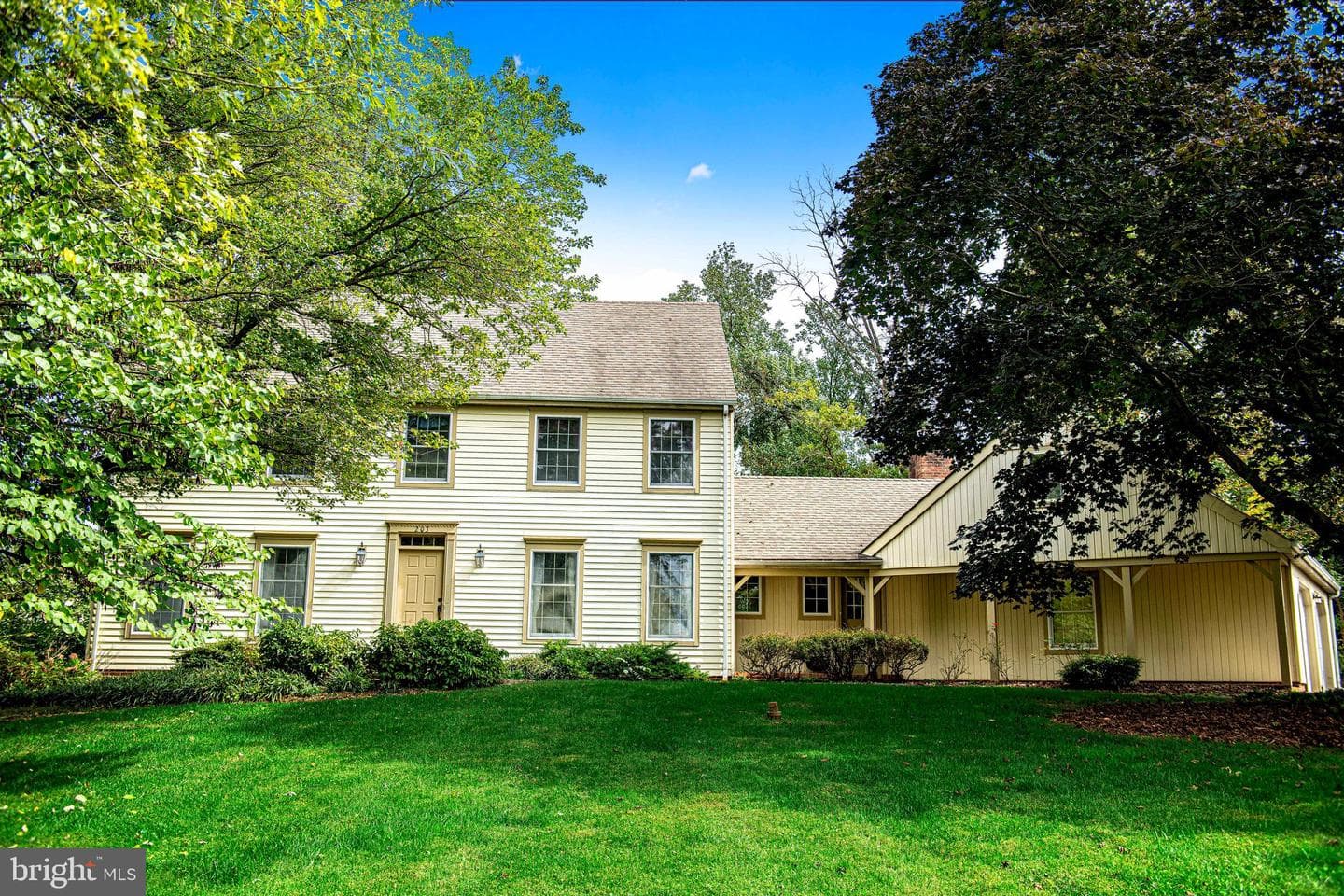 203 Goucher Way photo 4
