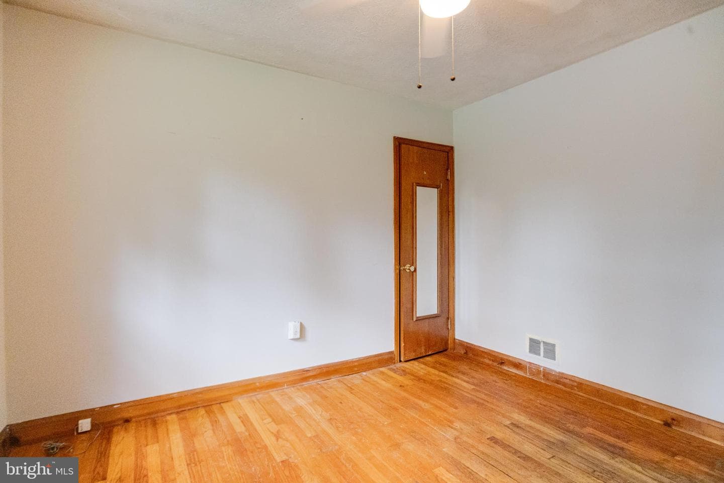 1405 Pomeroy Avenue photo 18