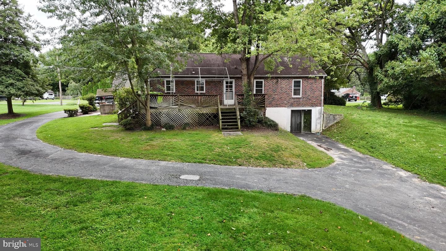 1405 Pomeroy Avenue photo 47