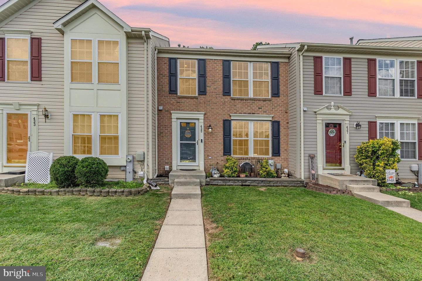 425 Greentree Circle photo 1