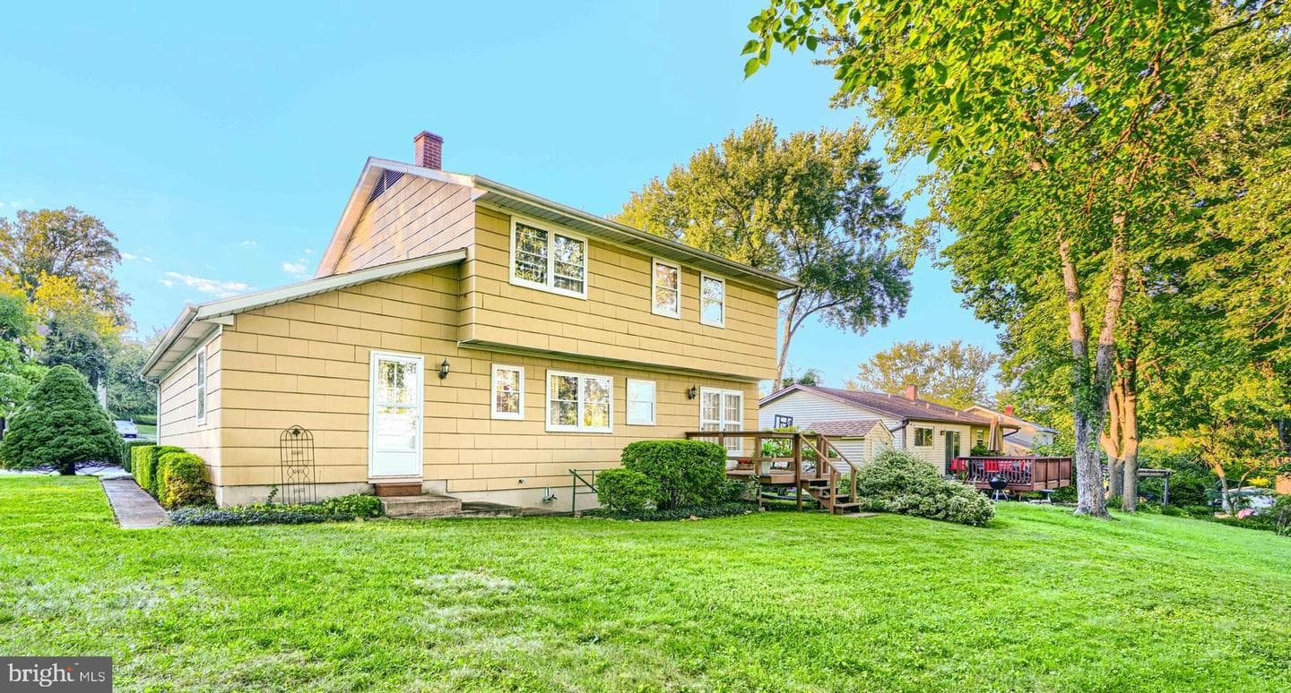 117 Royal Oak Drive photo 4
