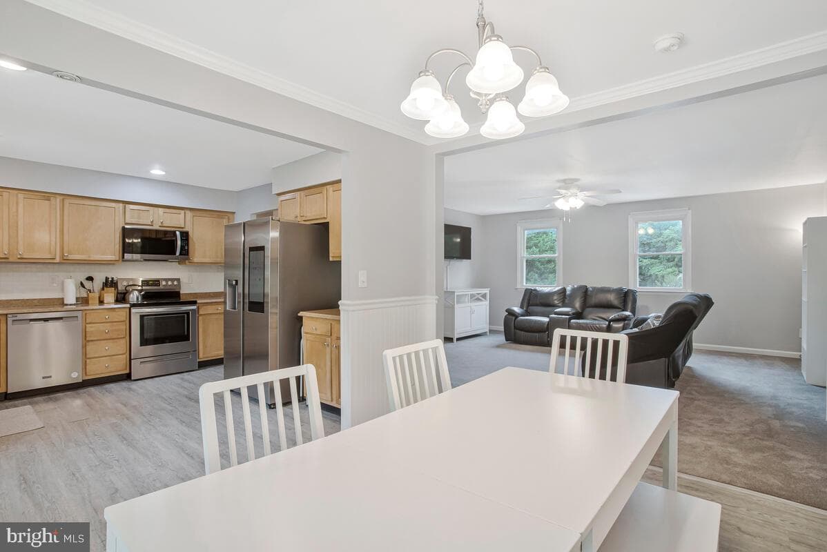 12 Overbrook Lane photo 11